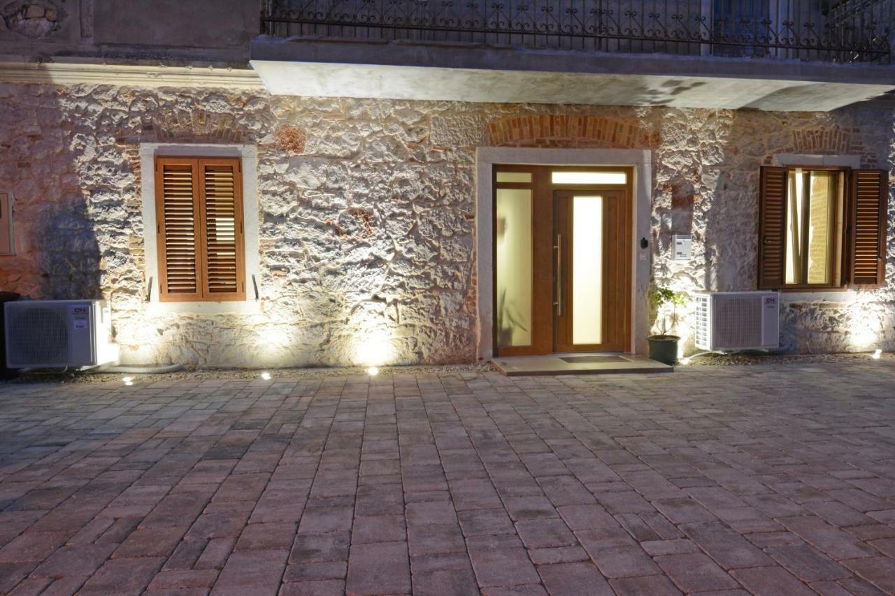 Apartment Xy - Design *