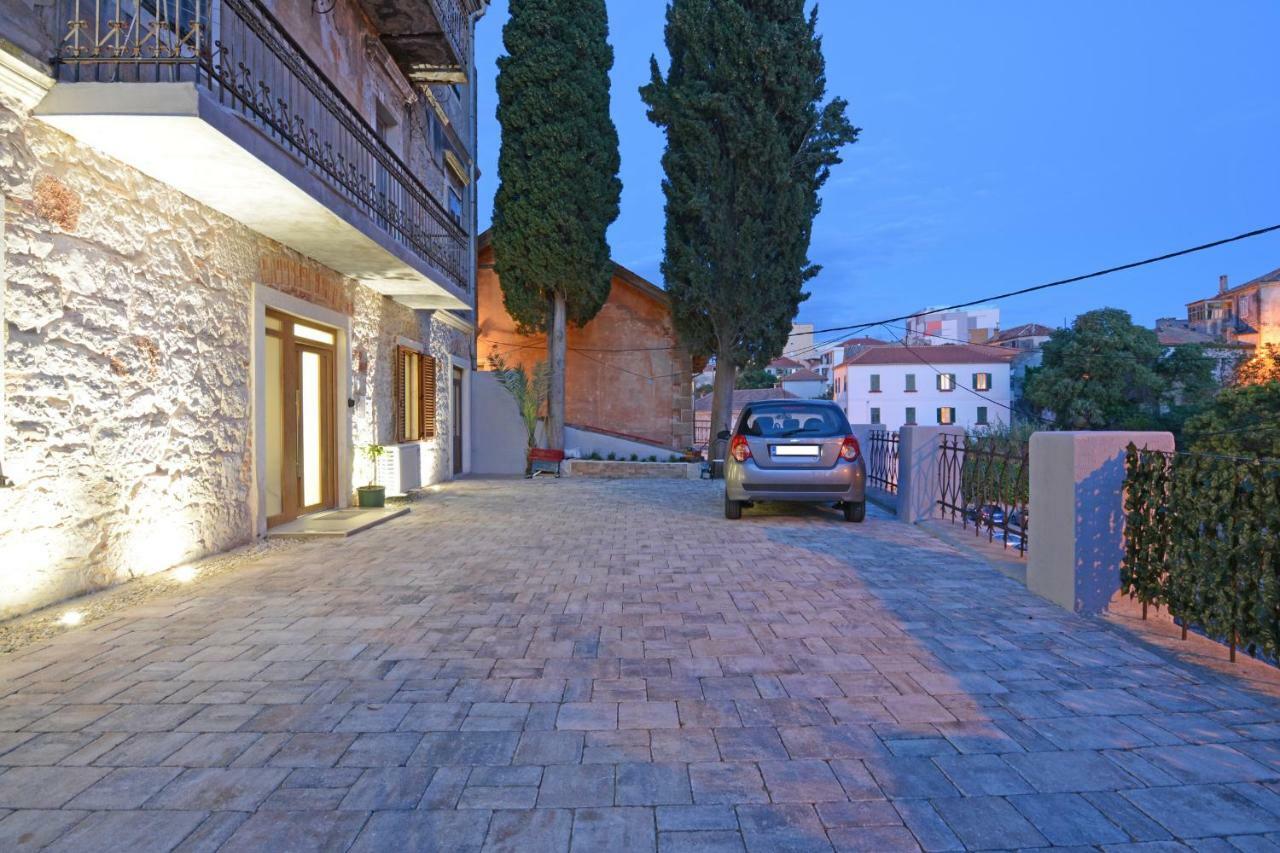Xy - Design * Šibenik